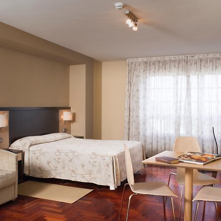 Apartamentos Portazgo La Coruña Eksteriør bilde