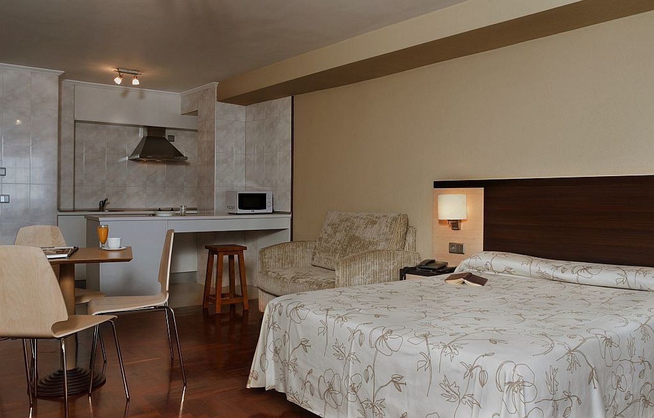 Apartamentos Portazgo La Coruña Eksteriør bilde